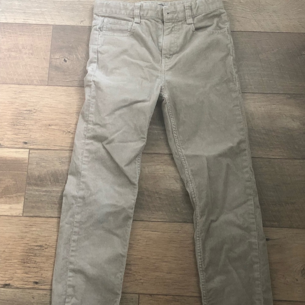 Vineyard Vines Boys Corduroy size 8